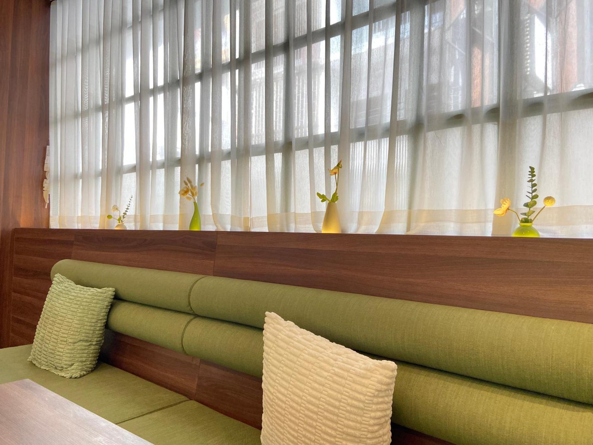 Beat Hotel Бангкок Экстерьер фото